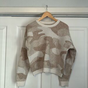 Lucky Brand Camo sweater (Medium)